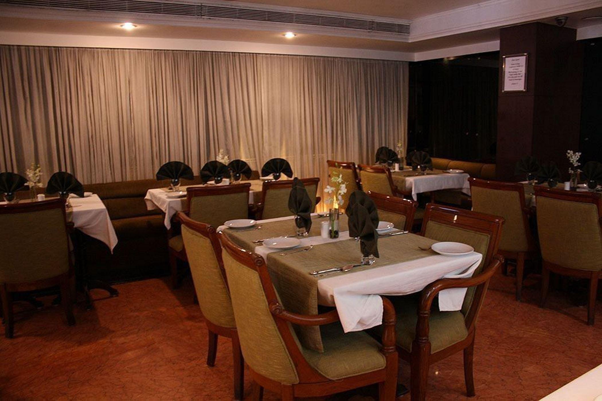 Hotel Bawa International Bombay Restaurant billede